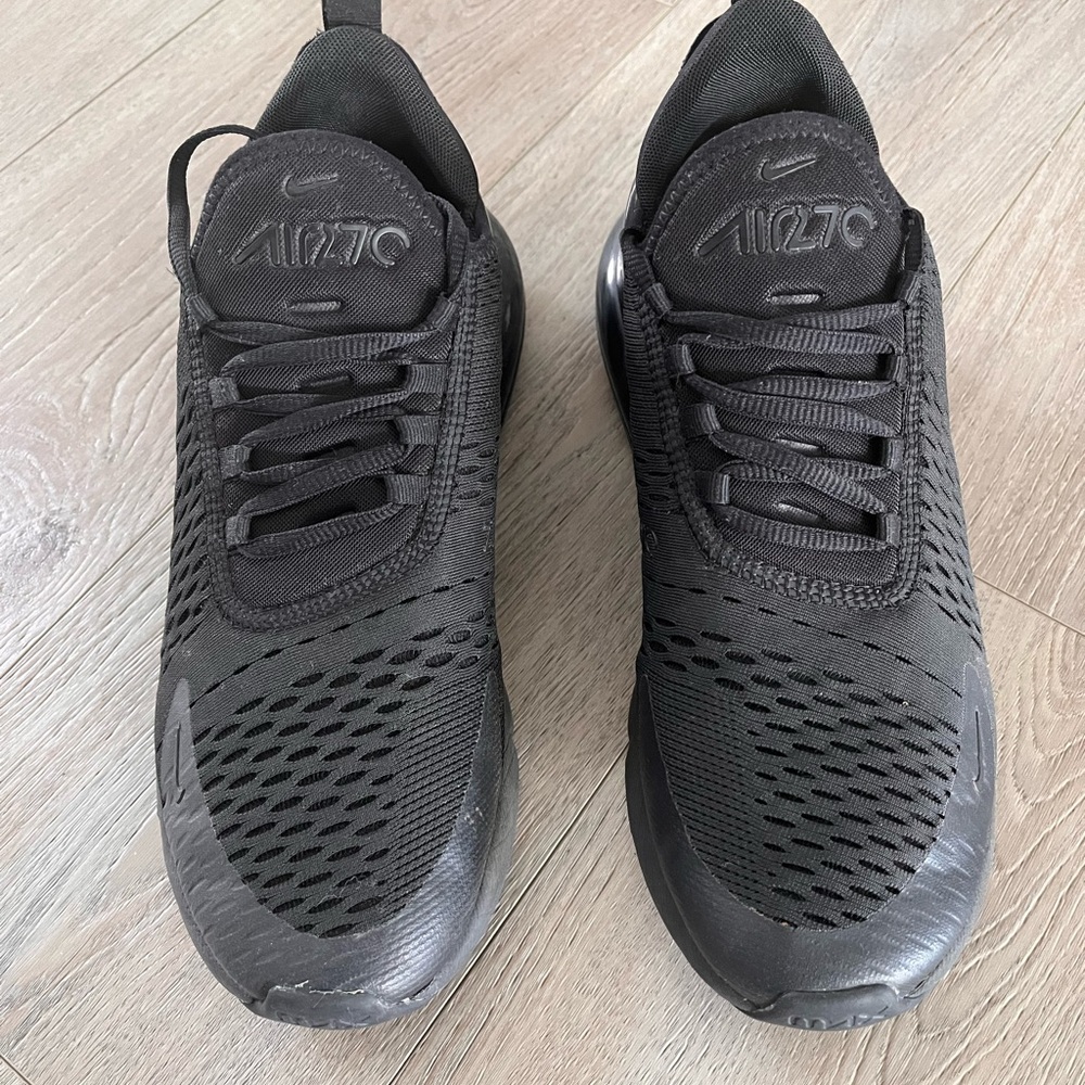 Mens Nike 270